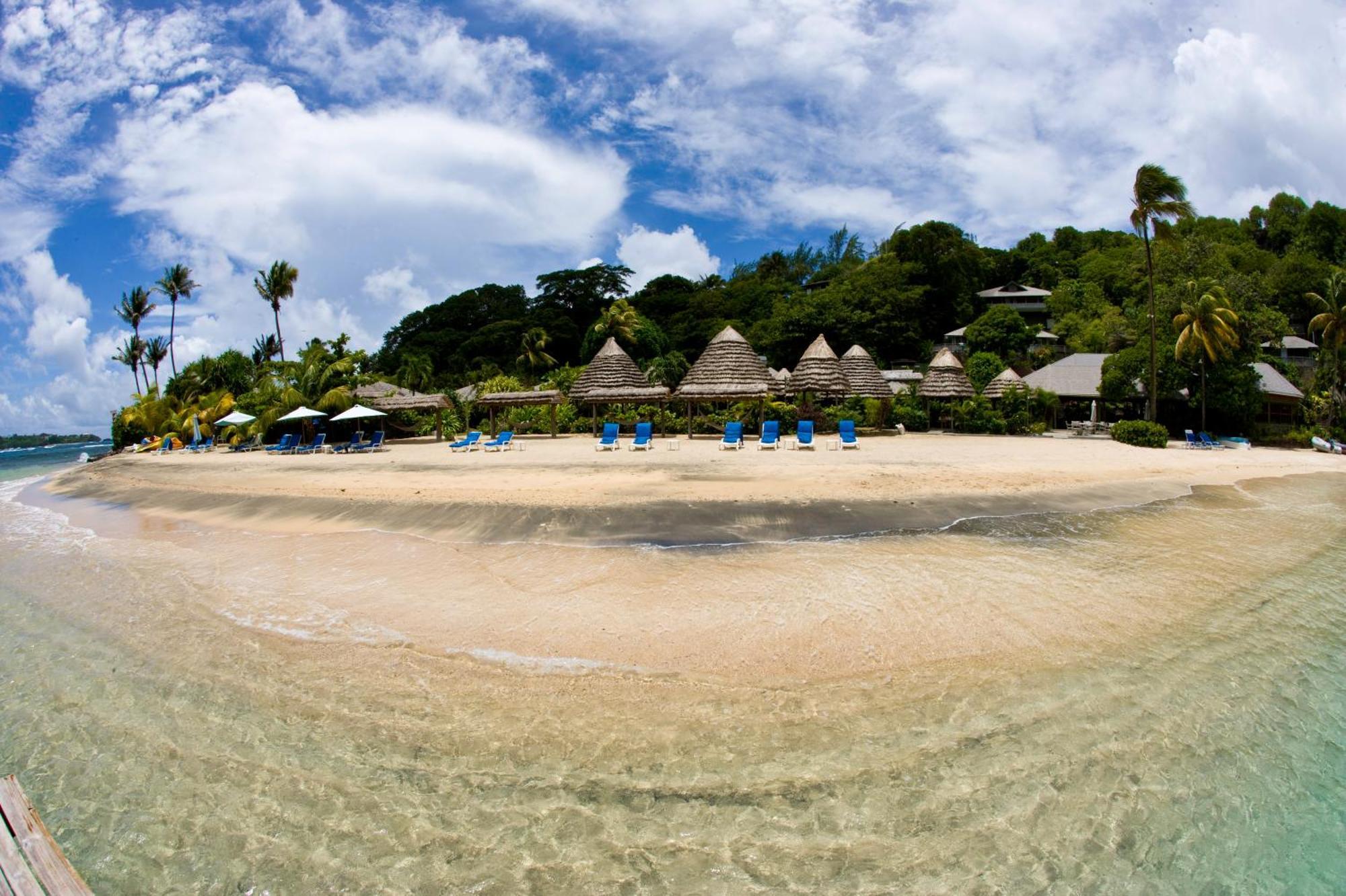 Young Island Resort Calliaqua 外观 照片