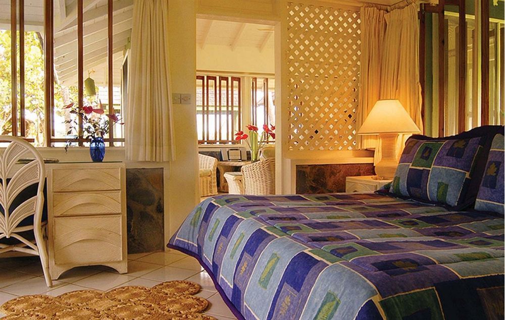 Young Island Resort Calliaqua 外观 照片