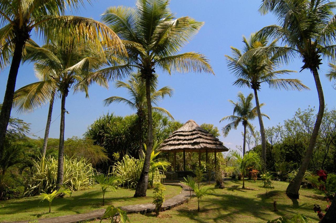 Young Island Resort Calliaqua 外观 照片